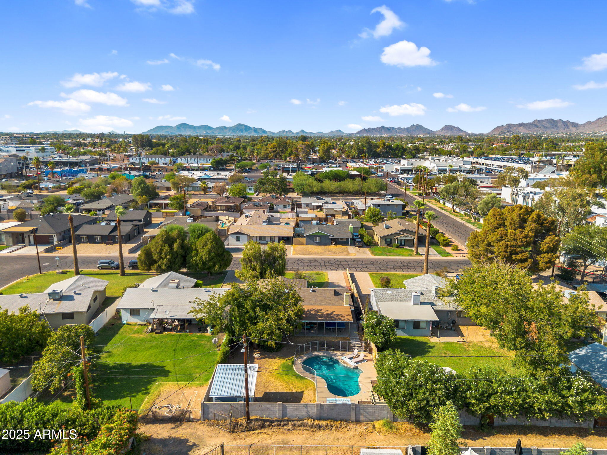 1035 East Pierson Street Phoenix, AZ 85014 - Photo 32 of 34 an aerial view of residential houses with outdoor space and river