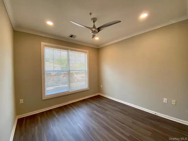 $3,190 | 118 Pond Road, Unit 1118, Coram, NY 11727