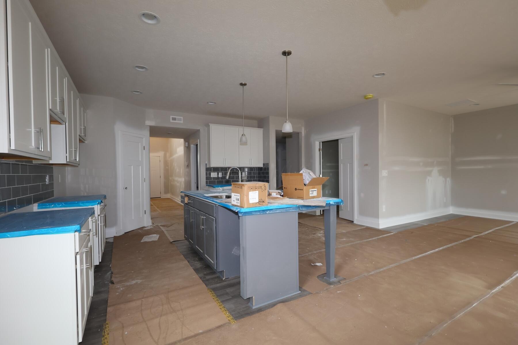 5735 Valleydale Road Powell, OH 43065 - Photo 8 of 18 Kitchen