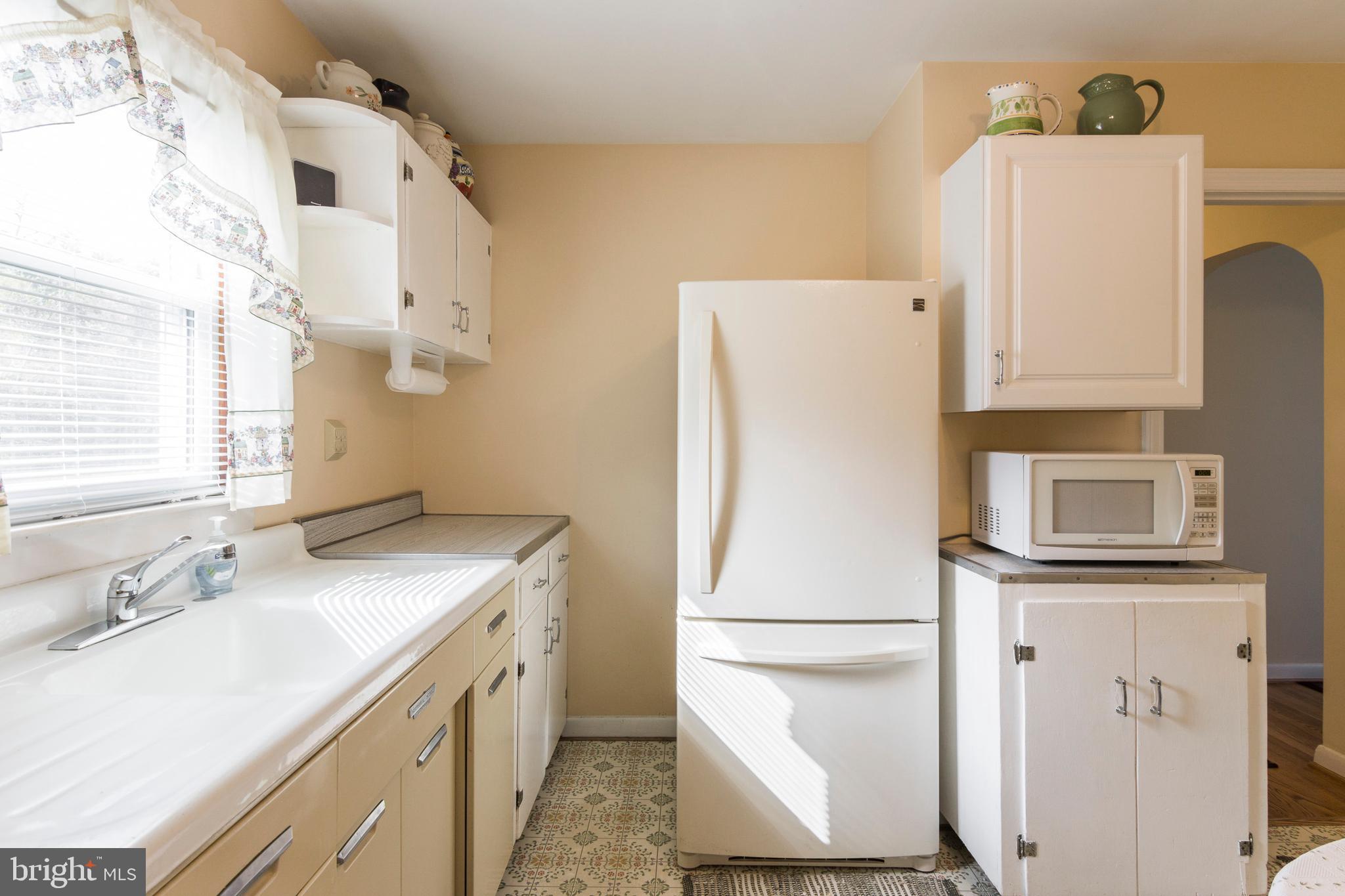 5 Lexington Road Hanover, MD 21076 - Photo 10 of 36 Another View of Kitchen