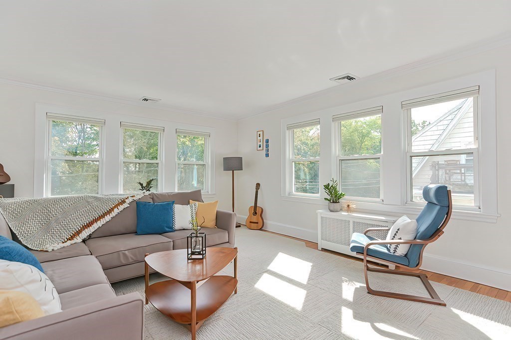 76 Elson Road, Unit 2 Waltham, MA 02451 - Photo 2 of 26 Gallery Image 2