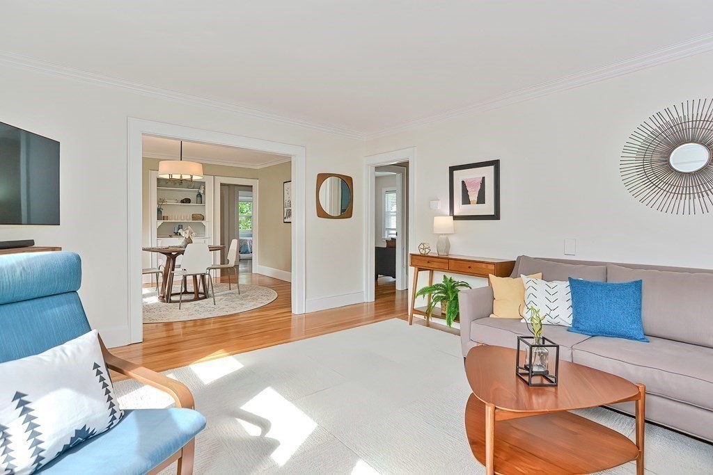76 Elson Road, Unit 2 Waltham, MA 02451 - Photo 3 of 26 Gallery Image 3