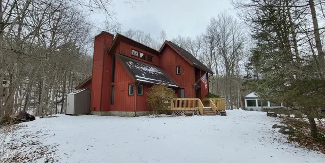 $362,000 | 6298 Decker Road, Bushkill, PA 18324
