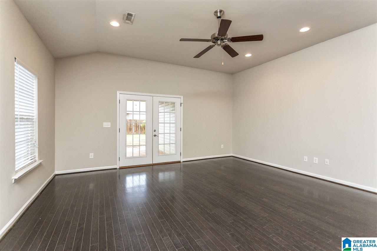 836 Michelle Manor Calera, AL 35040 - Photo 14 of 44