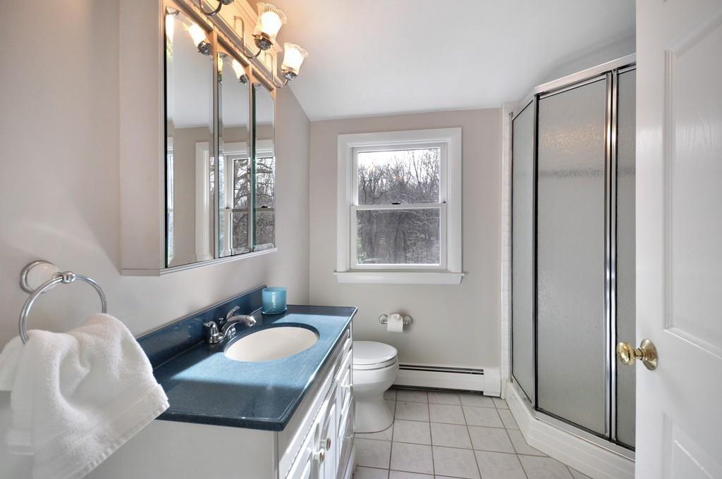 26 Earl Street Lexington, MA 02421 - Photo 22 of 33 Gallery Image 22