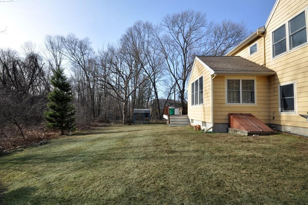 26 Earl Street Lexington, MA 02421 - Photo 32 of 33 Gallery Image 32