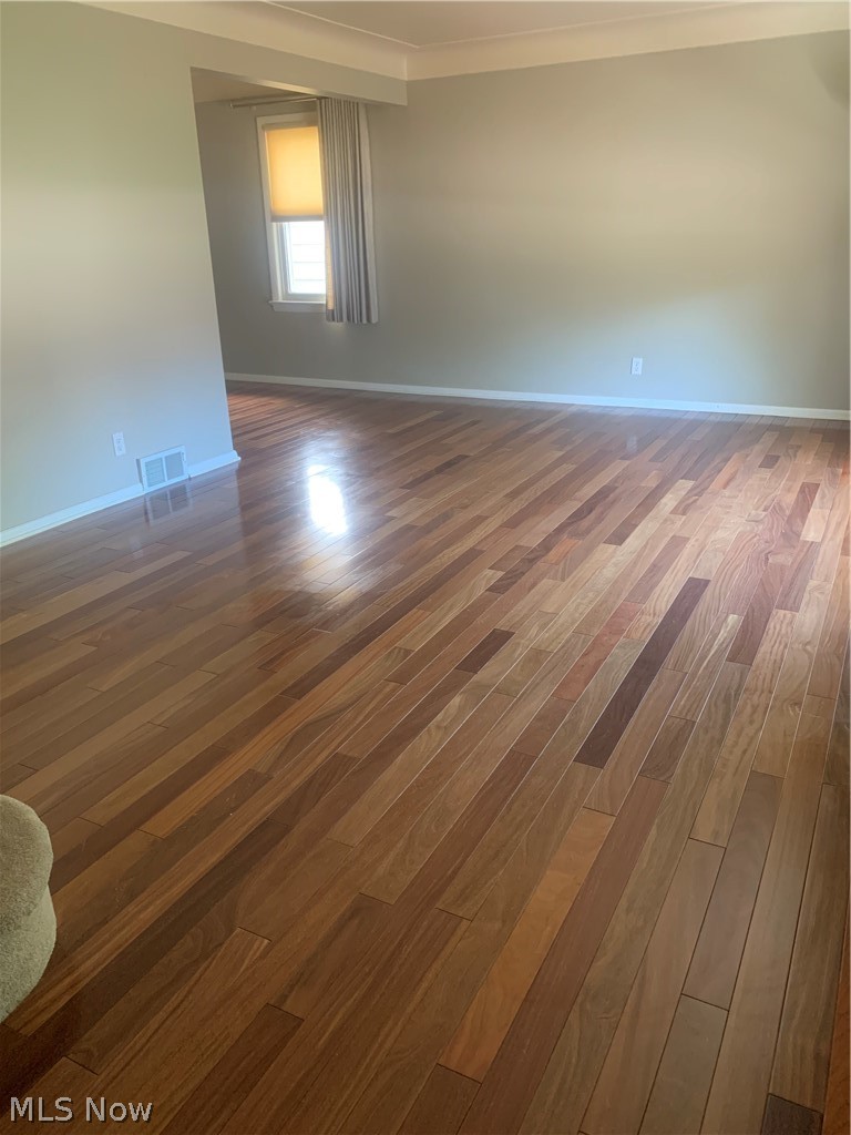 4493 Birchwold Road South Euclid, OH 44121 - Photo 6 of 31 Living Room