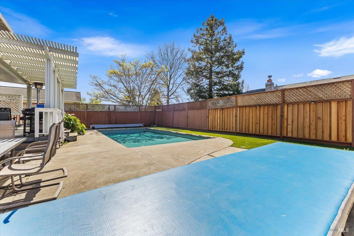 4457 Graywhaler Lane Rohnert Park, CA 94928 - Photo 38 of 51 a view of a backyard