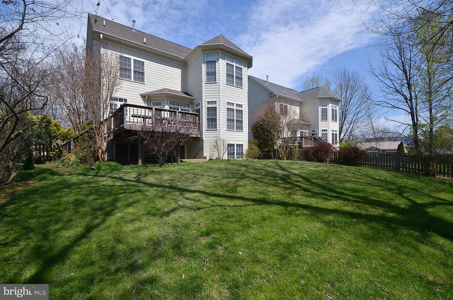 5914 Ipswich Road Bethesda, MD 20814 - Photo 28 of 30 Exterior (Rear)