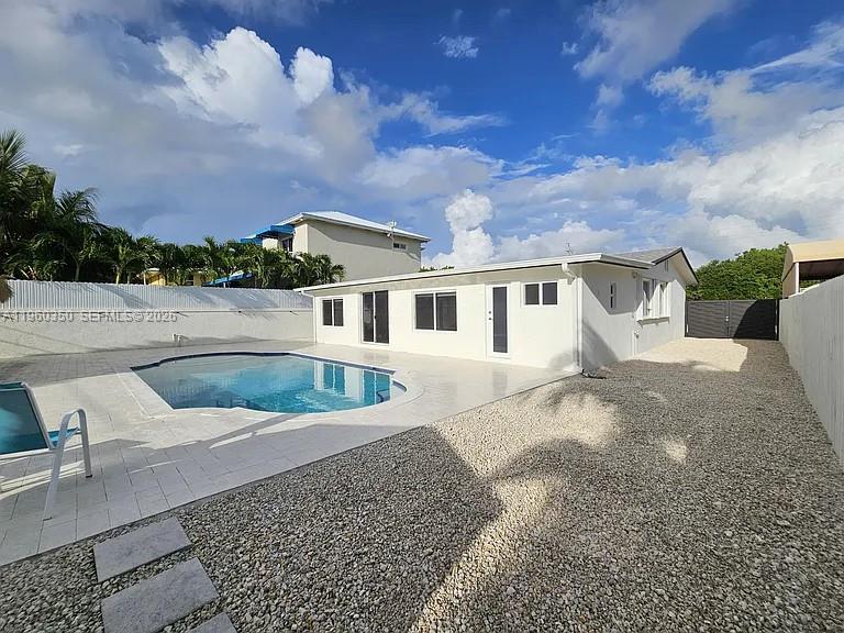 16 Fishermans Trail Key Largo, FL 33037 - Photo 3 of 42