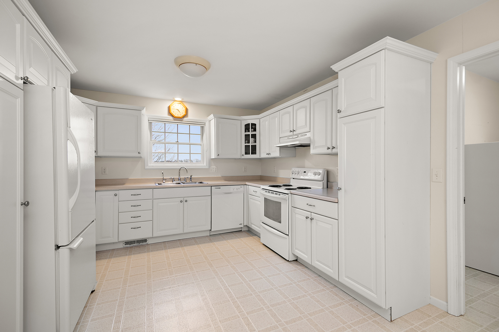 2078 North 1100 East Road Gilman, IL 60938 - Photo 9 of 29