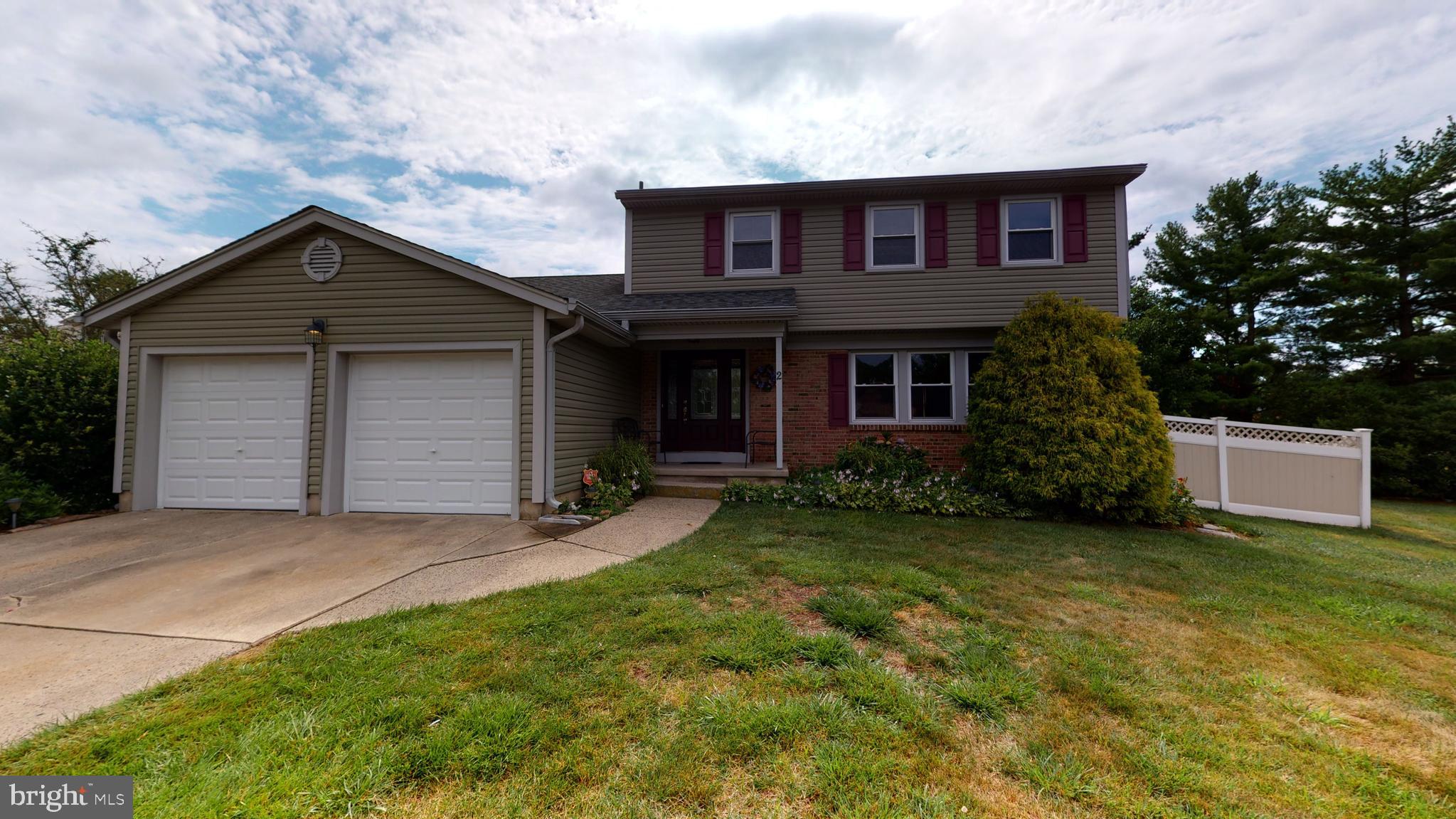 2 Candlestick Road Clementon, NJ 08021 - Photo 2 of 40 front view of a house with a yard