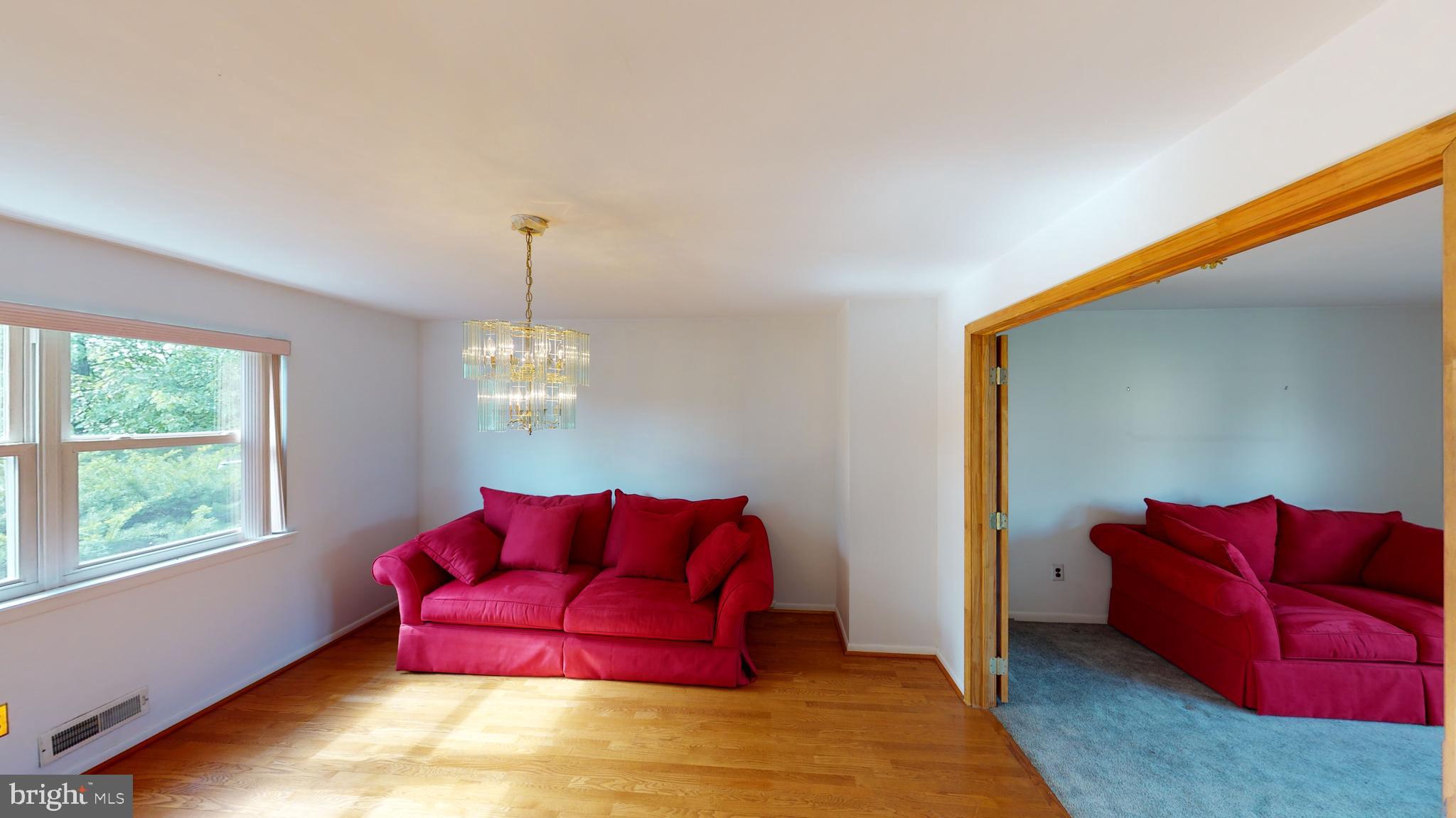 2 Candlestick Road Clementon, NJ 08021 - Photo 11 of 40 a living room with furniture a window and a lamp