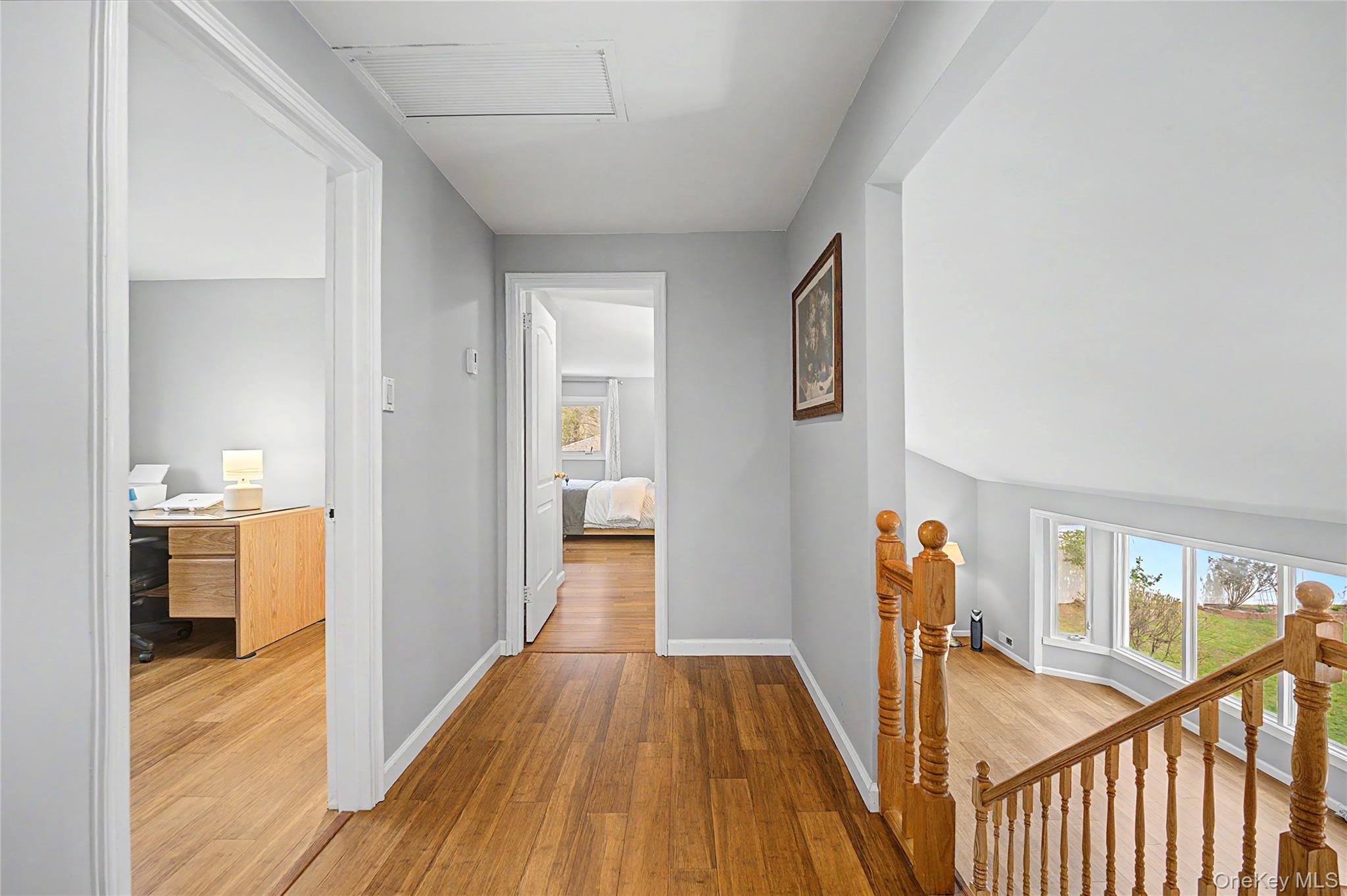 8 Central Park Road Plainview, NY 11803 - Photo 27 of 37