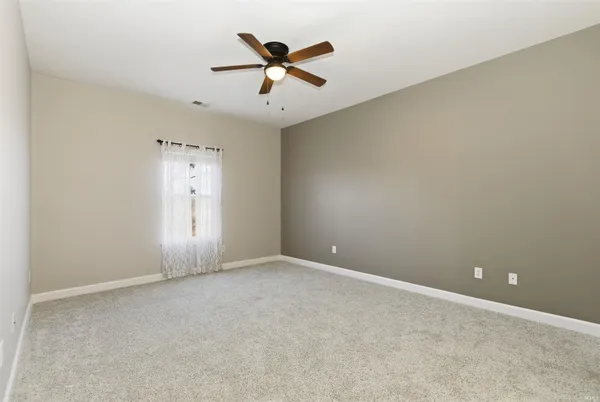 $259,900 | 690 South Fieldstone Boulevard, Bloomington, IN 47403