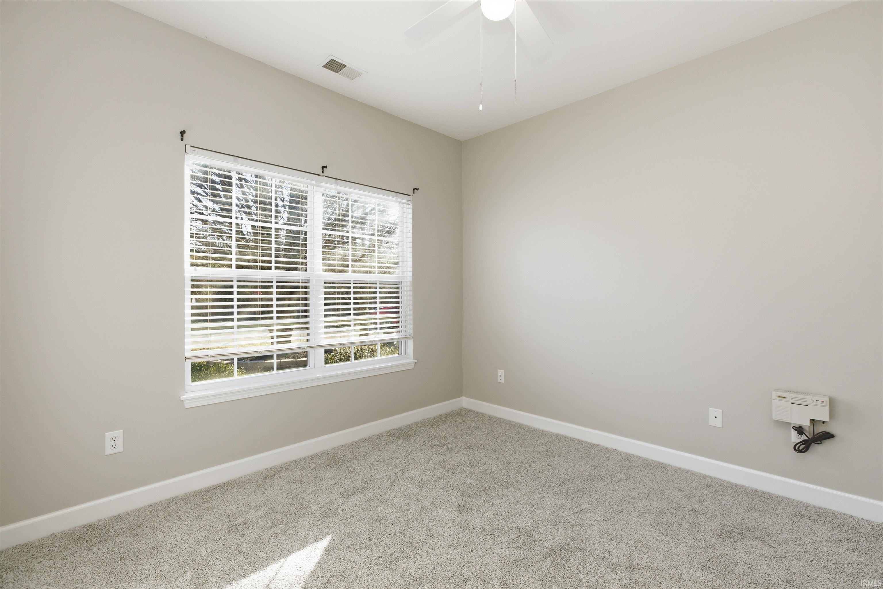 690 South Fieldstone Boulevard Bloomington, IN 47403 - Photo 14 of 28