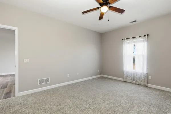 $259,900 | 690 South Fieldstone Boulevard, Bloomington, IN 47403