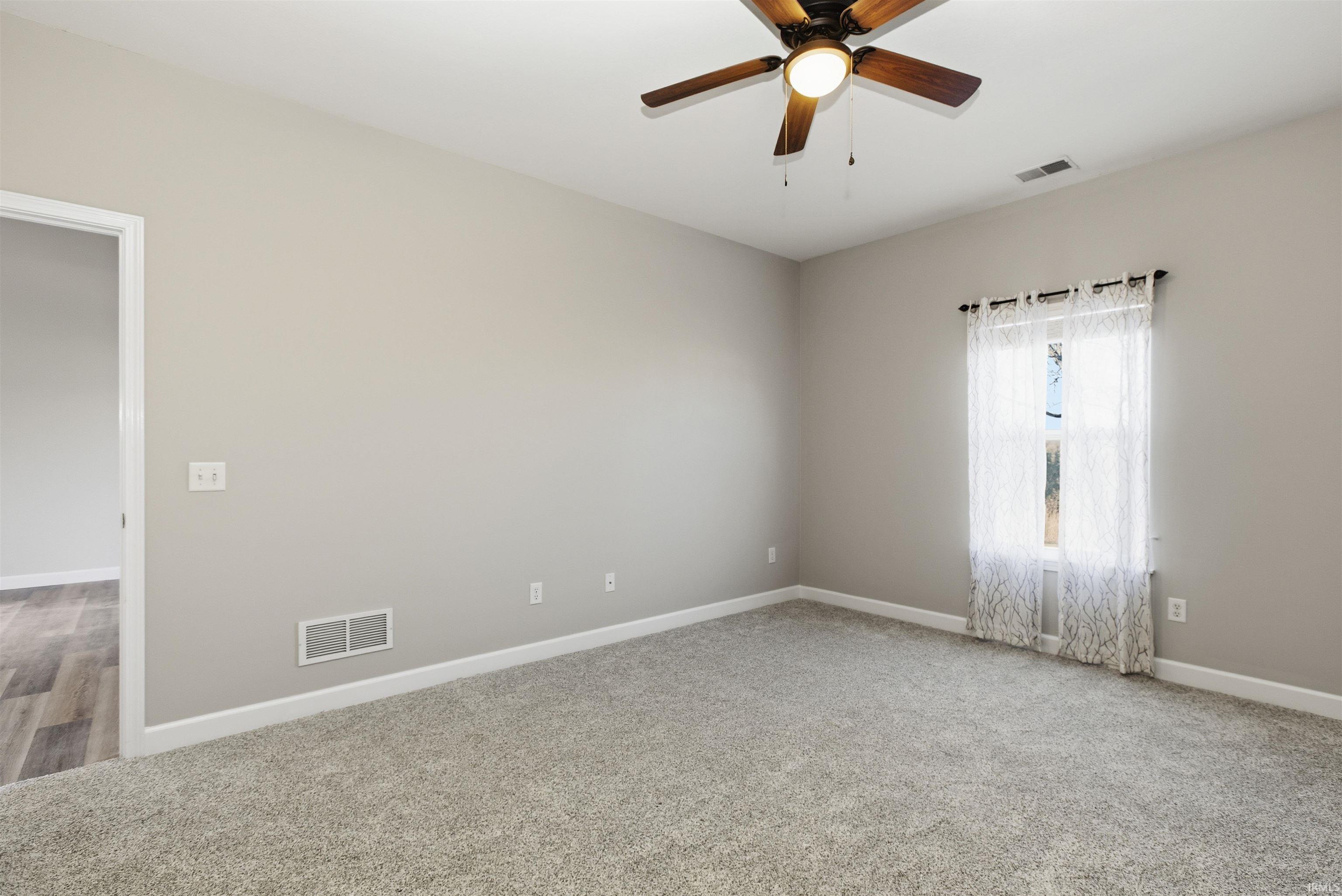 690 South Fieldstone Boulevard Bloomington, IN 47403 - Photo 26 of 28