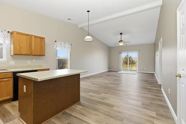 $259,900 | 690 South Fieldstone Boulevard, Bloomington, IN 47403