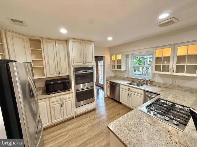 $844,000 | 16709 Bethayres Road, Rockville, MD 20855