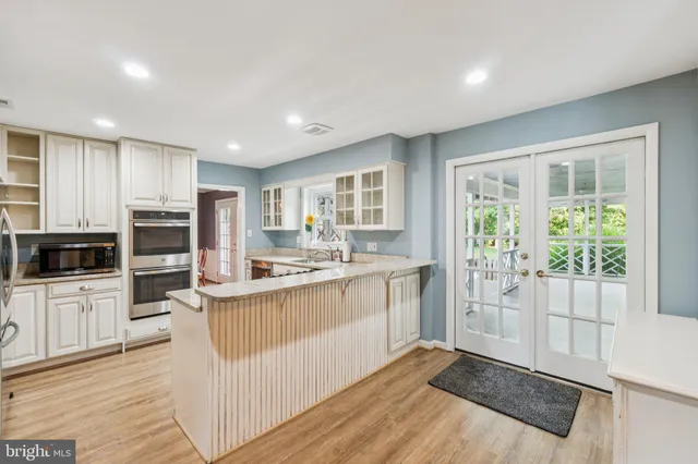 $844,000 | 16709 Bethayres Road, Rockville, MD 20855