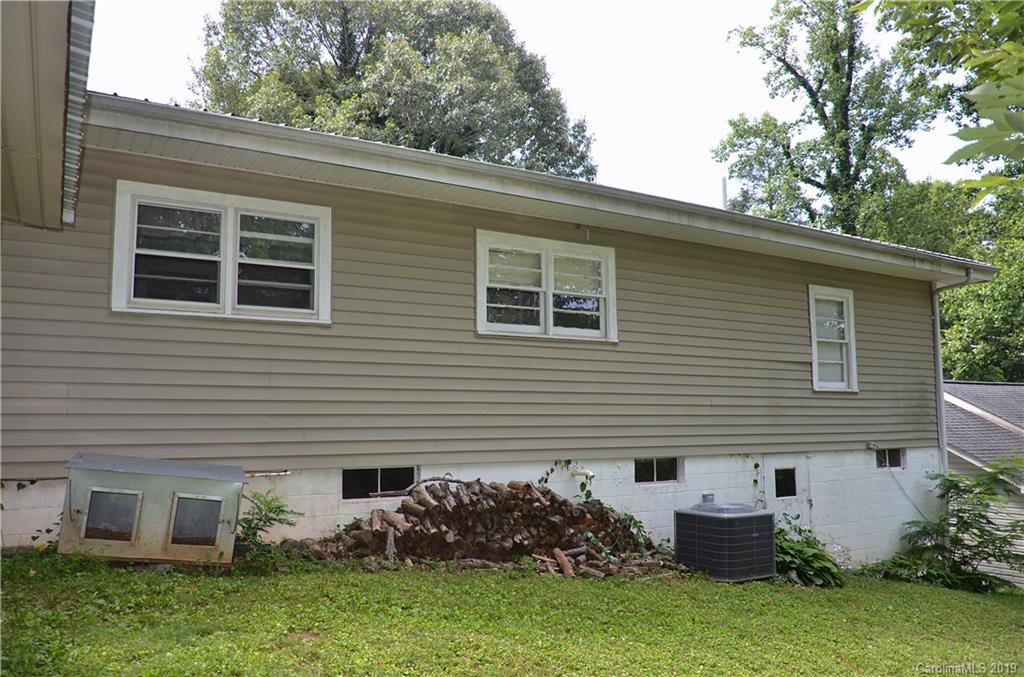 62 Ridgecrest Drive Marion, NC 28752 - Photo 12 of 14 Gallery Image 12