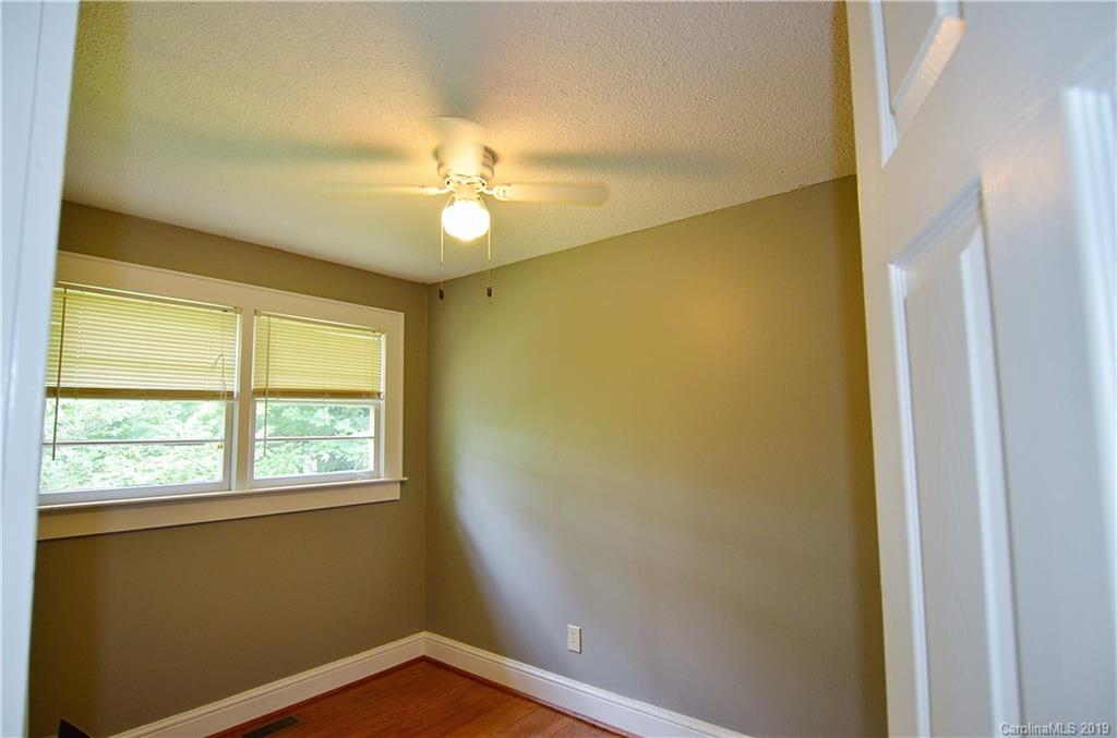62 Ridgecrest Drive Marion, NC 28752 - Photo 10 of 14 Gallery Image 10