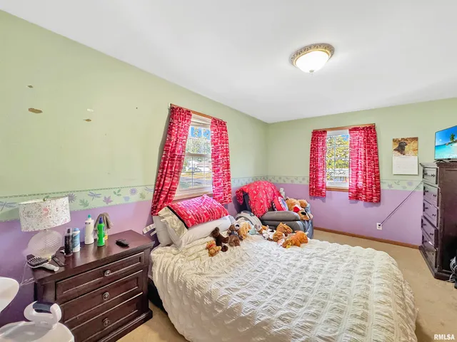 $275,000 | 1401 Westgate Road, Washington, IL 61571