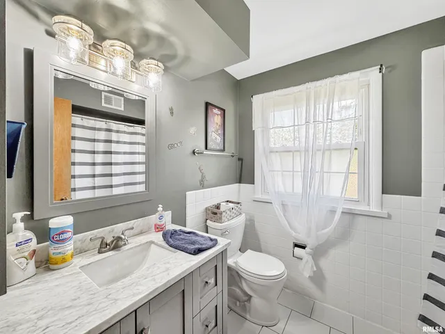 $275,000 | 1401 Westgate Road, Washington, IL 61571