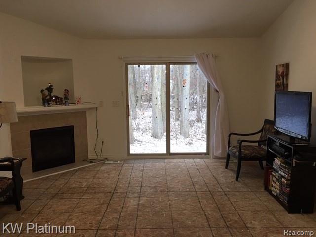living room.JPG