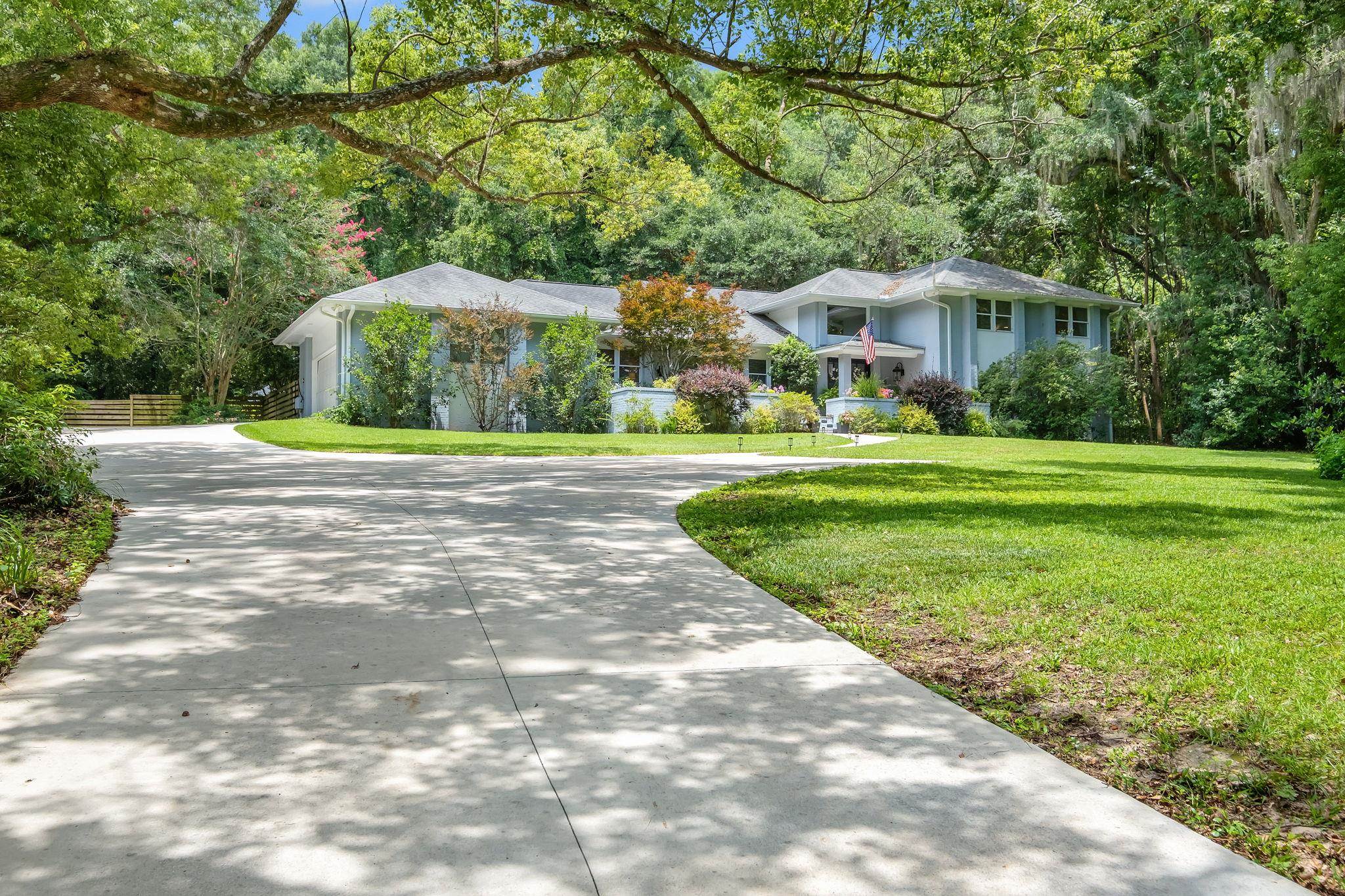 3332 Charleston Road Tallahassee, FL 32309 - Photo 2 of 51
