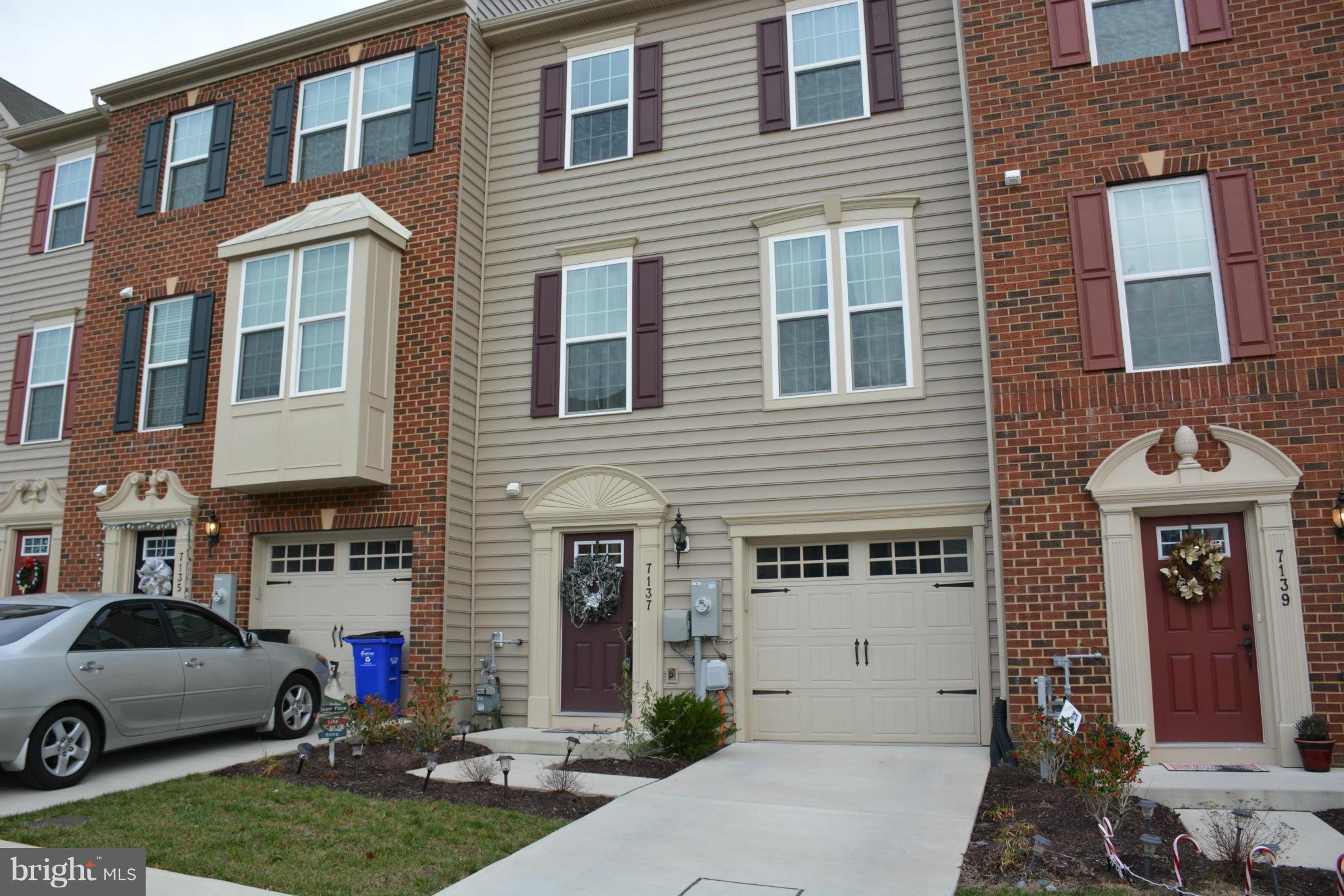 7137 Susans Pass Elkridge, MD 21075 - Photo 1 of 26 Exterior (Front)