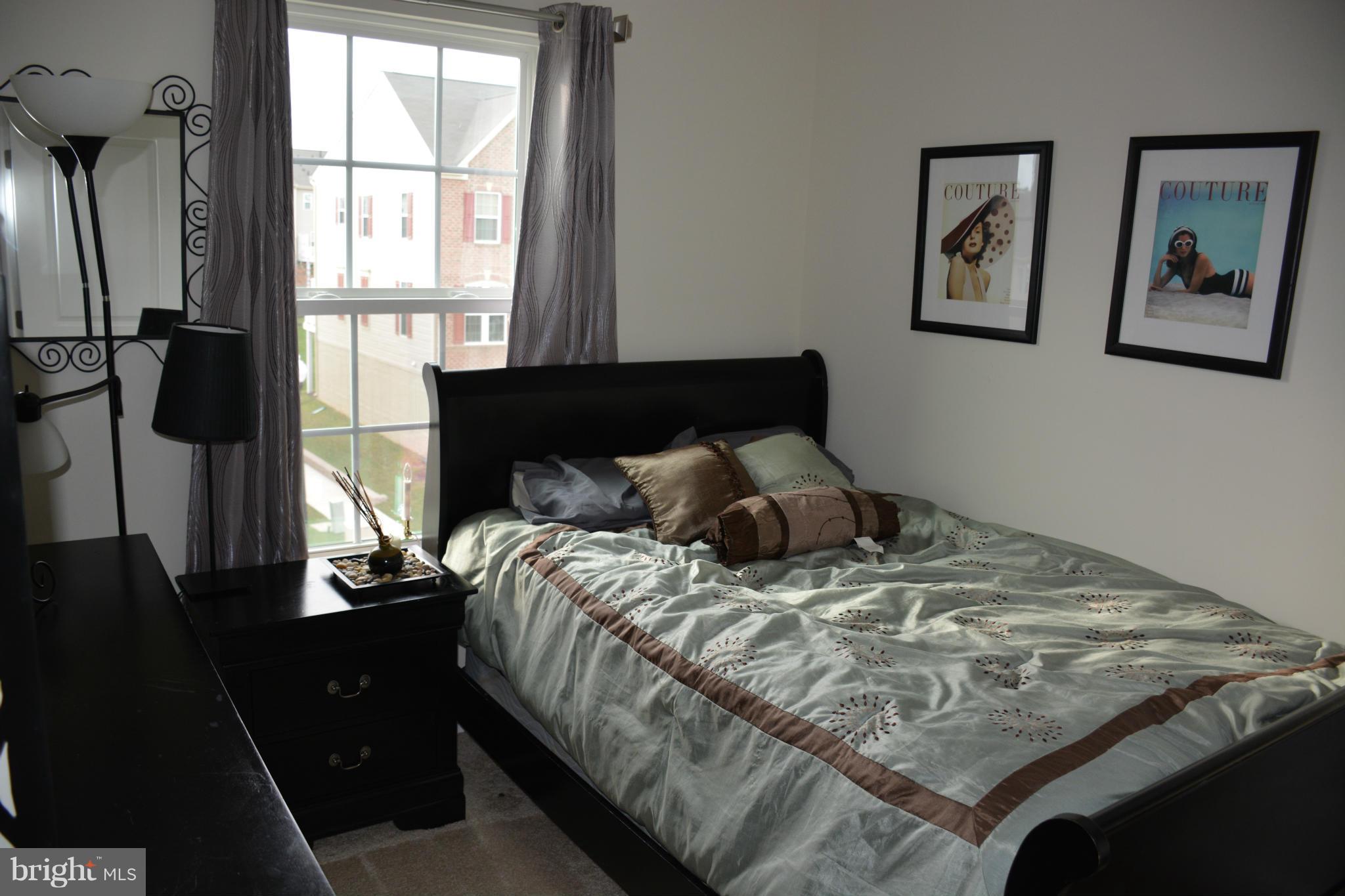 7137 Susans Pass Elkridge, MD 21075 - Photo 15 of 26 Bedroom