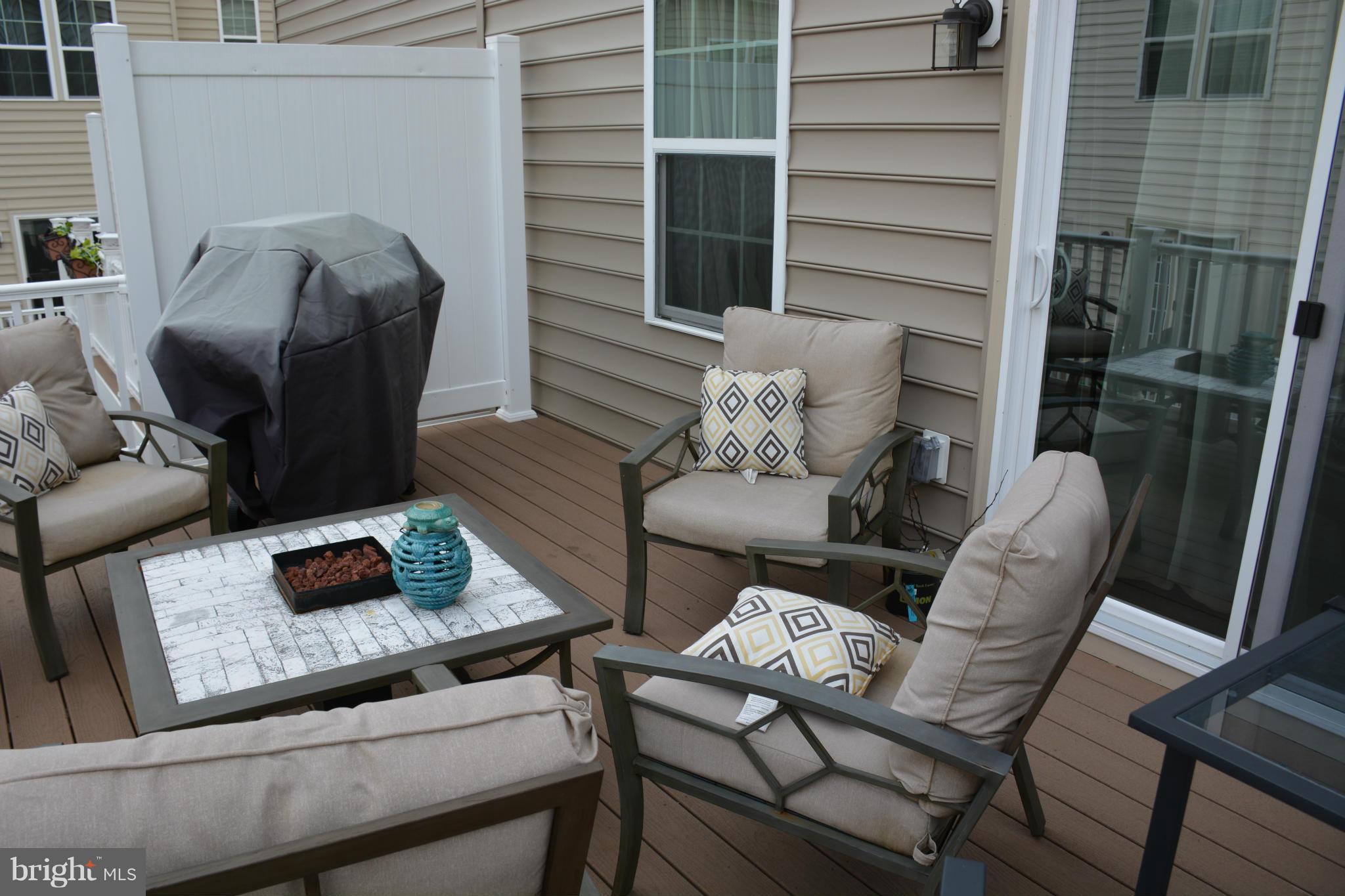 7137 Susans Pass Elkridge, MD 21075 - Photo 26 of 26 Exterior (Rear)