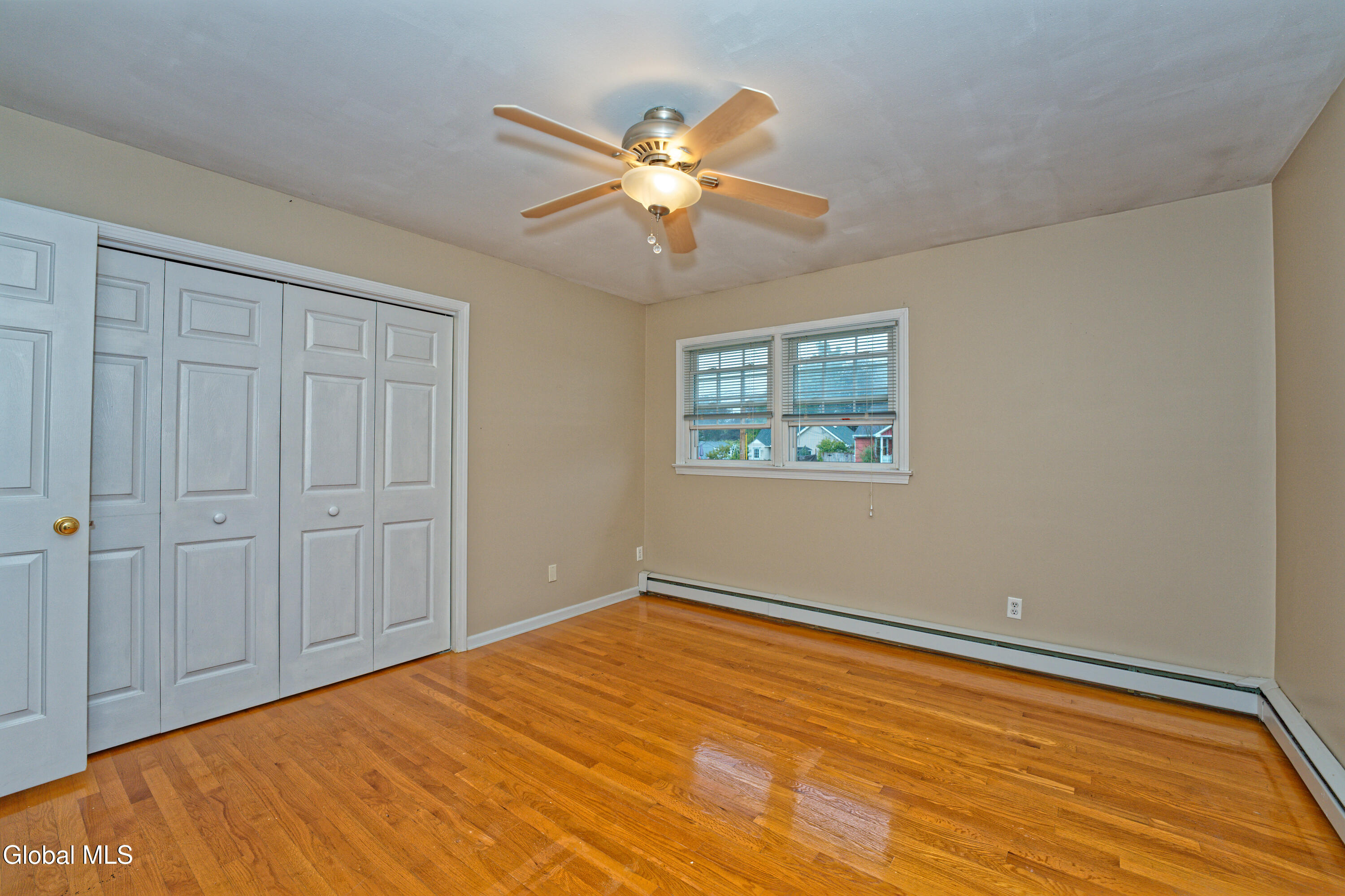 219 Rotterdam Street Rotterdam, NY 12306 - Photo 18 of 45 1 Main House 14