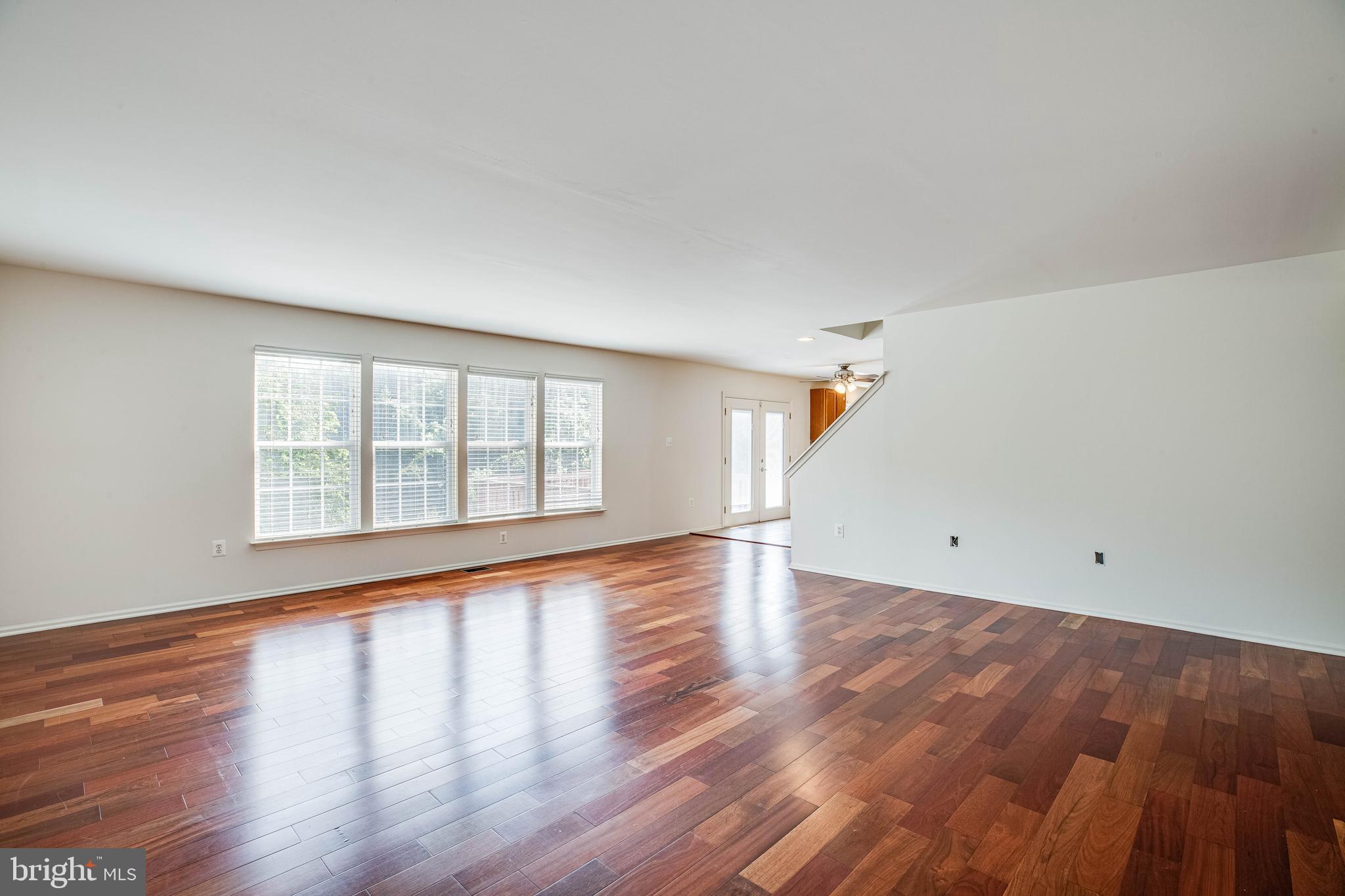 42 Ripley Road Stafford, VA 22556 - Photo 13 of 56 Main Living room View #2
