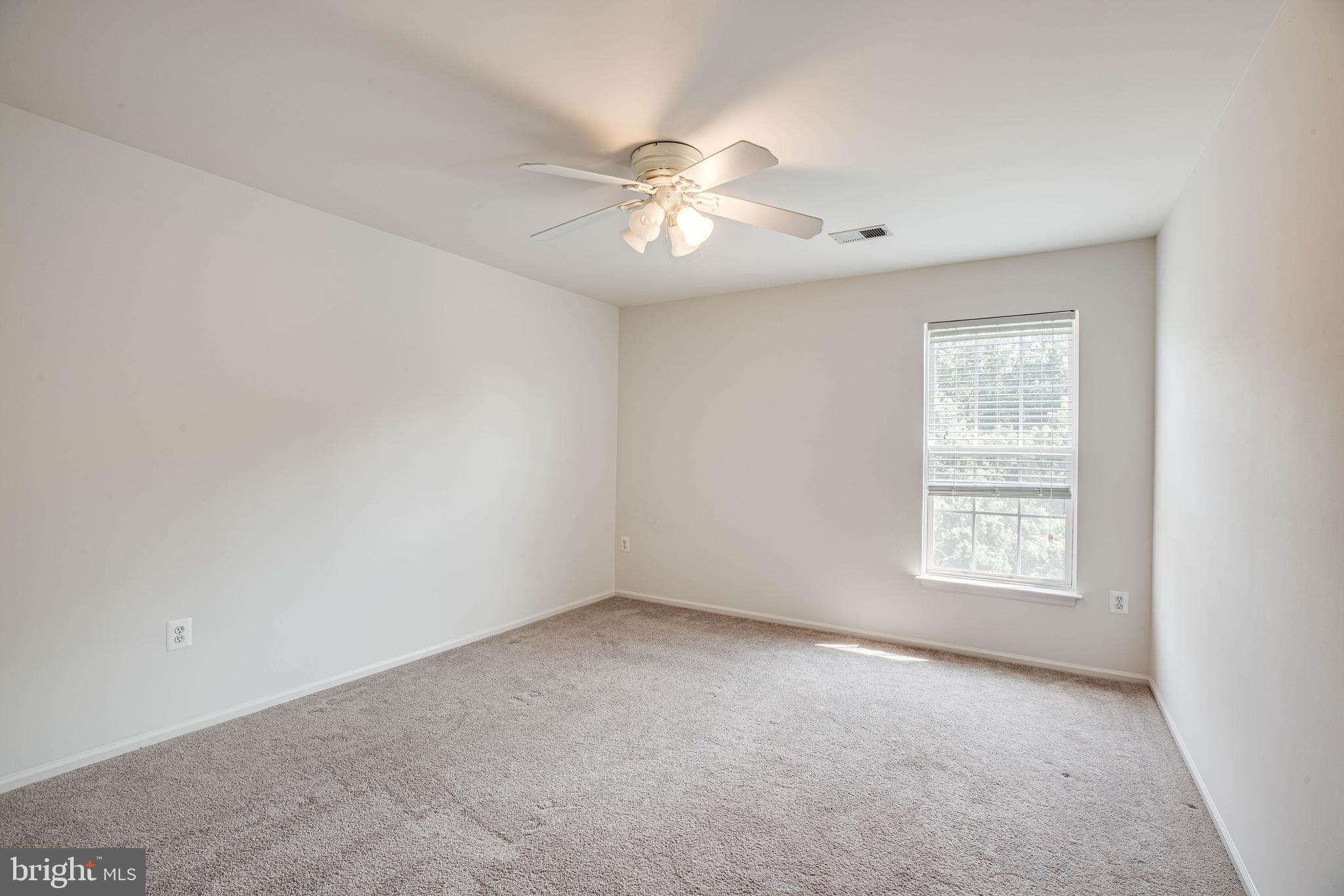 42 Ripley Road Stafford, VA 22556 - Photo 35 of 56 Upstairs Bedroom 2
