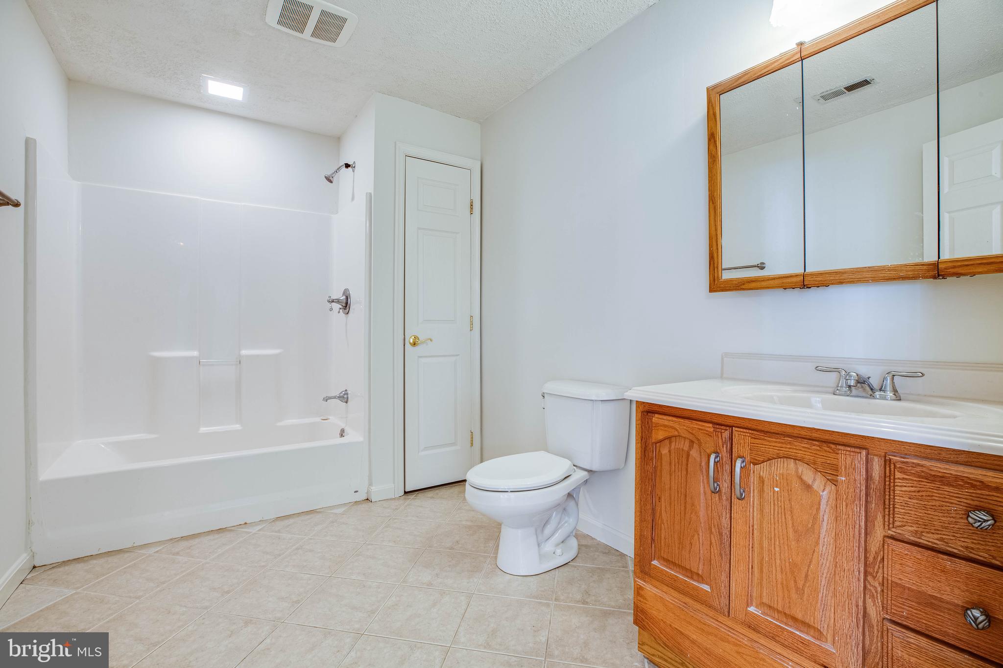 42 Ripley Road Stafford, VA 22556 - Photo 44 of 56 Basement Full Bathroom