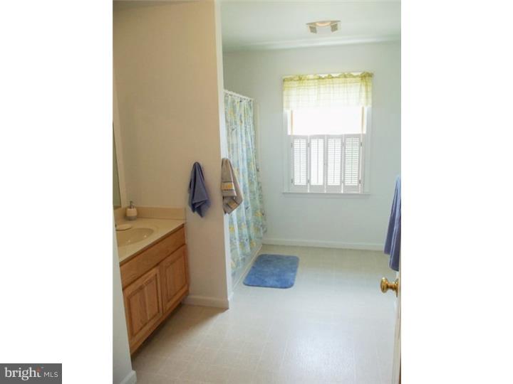 31 Club Road Oley, PA 19547 - Photo 12 of 25 Gallery Image 12