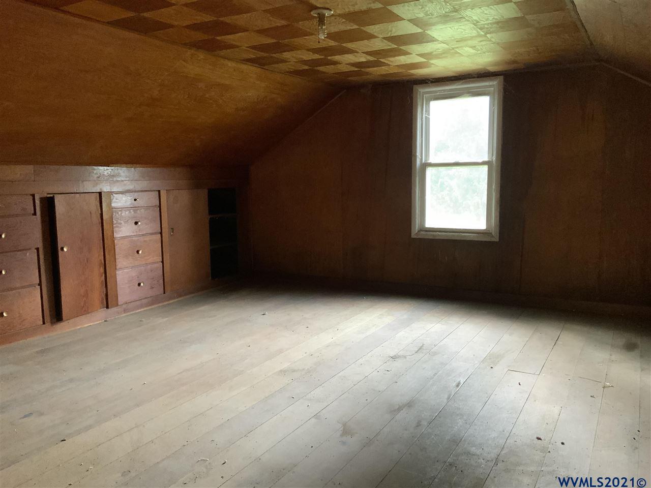 22255 Jennie Road Lyons, OR 97358 - Photo 22 of 27 Gallery Image 22