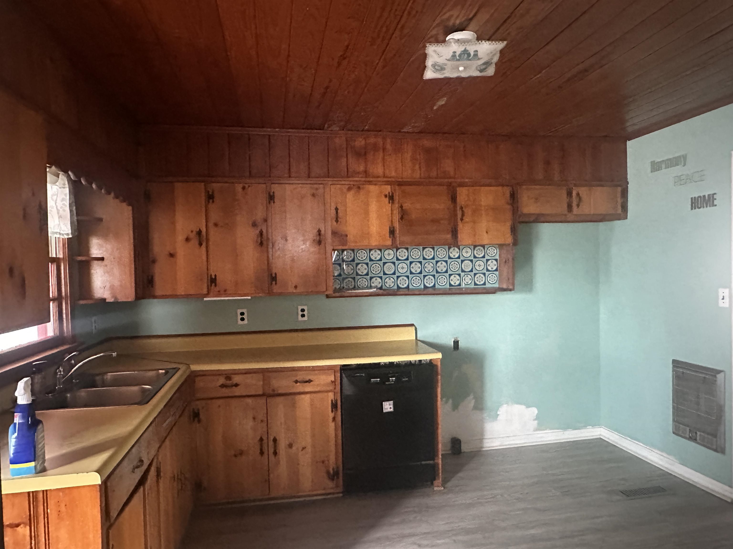 123 North Magnolia Street Adamsville, TN 38310 - Photo 11 of 25