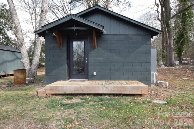 $2,500 | 401 Faulkner Street, Clover, SC 29710