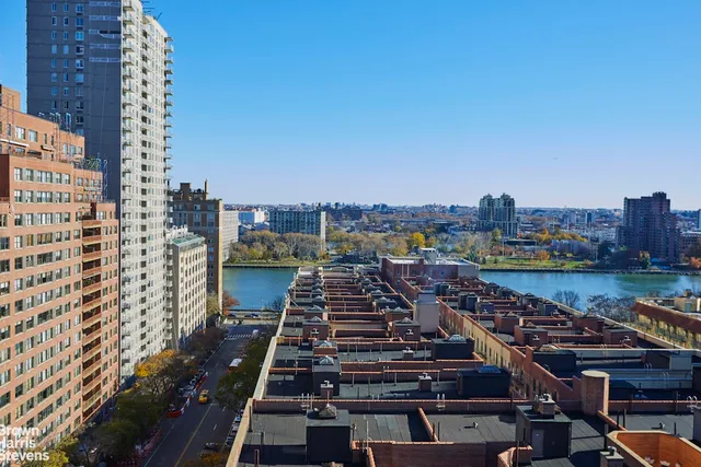 $2,200,000 | 460 East 79th Street, Unit 16A | Upper East Side