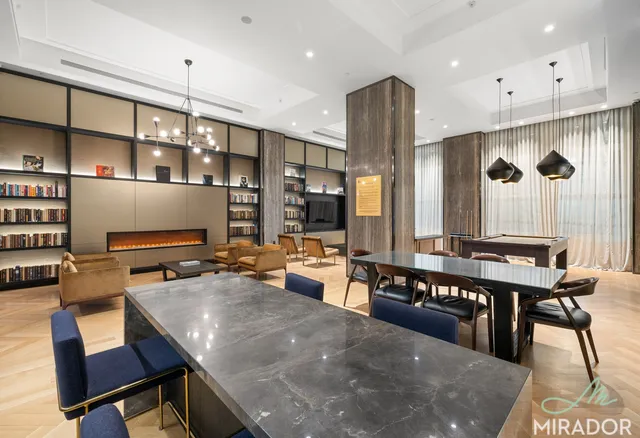 $4,800 | 15 Park Row, Unit 14F | Financial District