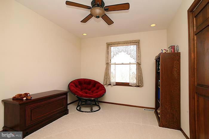 3800 Bark Hill Road Union Bridge, MD 21791 - Photo 22 of 28 Bedroom