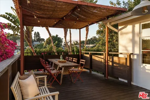 $1,099,000 | 3135 Isabel Drive, Los Angeles, CA 90065
