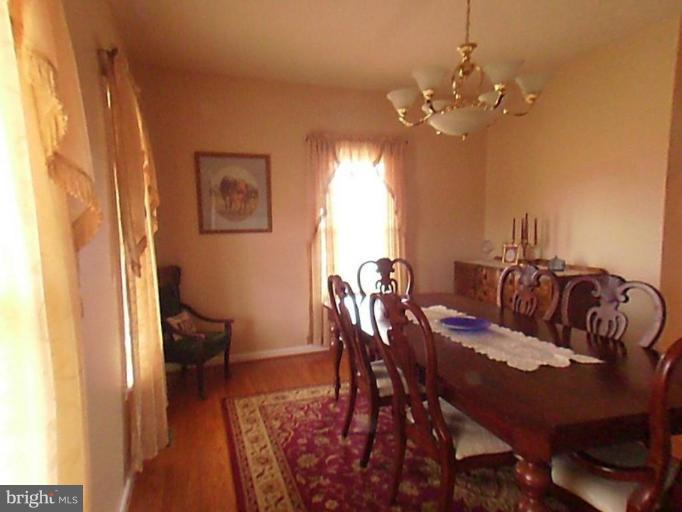 14715 Falling Waters Road Williamsport, MD 21795 - Photo 4 of 13 Dining Room