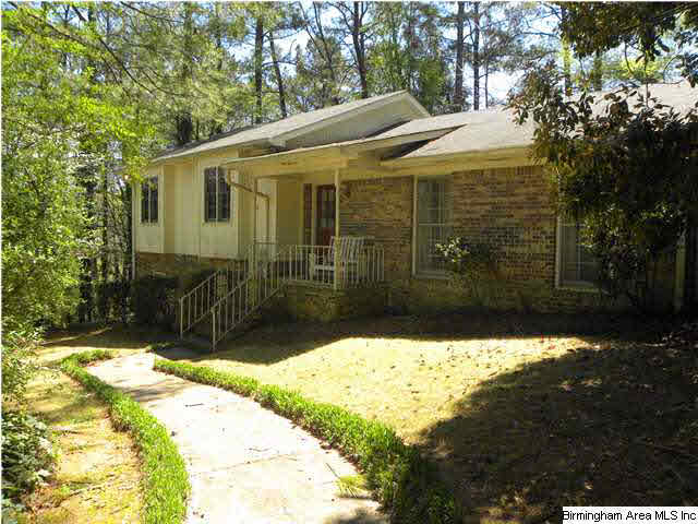 3490 Ridgecrest Drive Birmingham, AL 35216 - Photo 1 of 26
