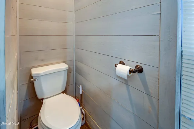 $225,000 | 258 Kingsboro Avenue, Gloversville, NY 12078