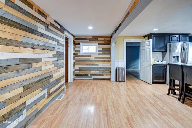 $225,000 | 258 Kingsboro Avenue, Gloversville, NY 12078